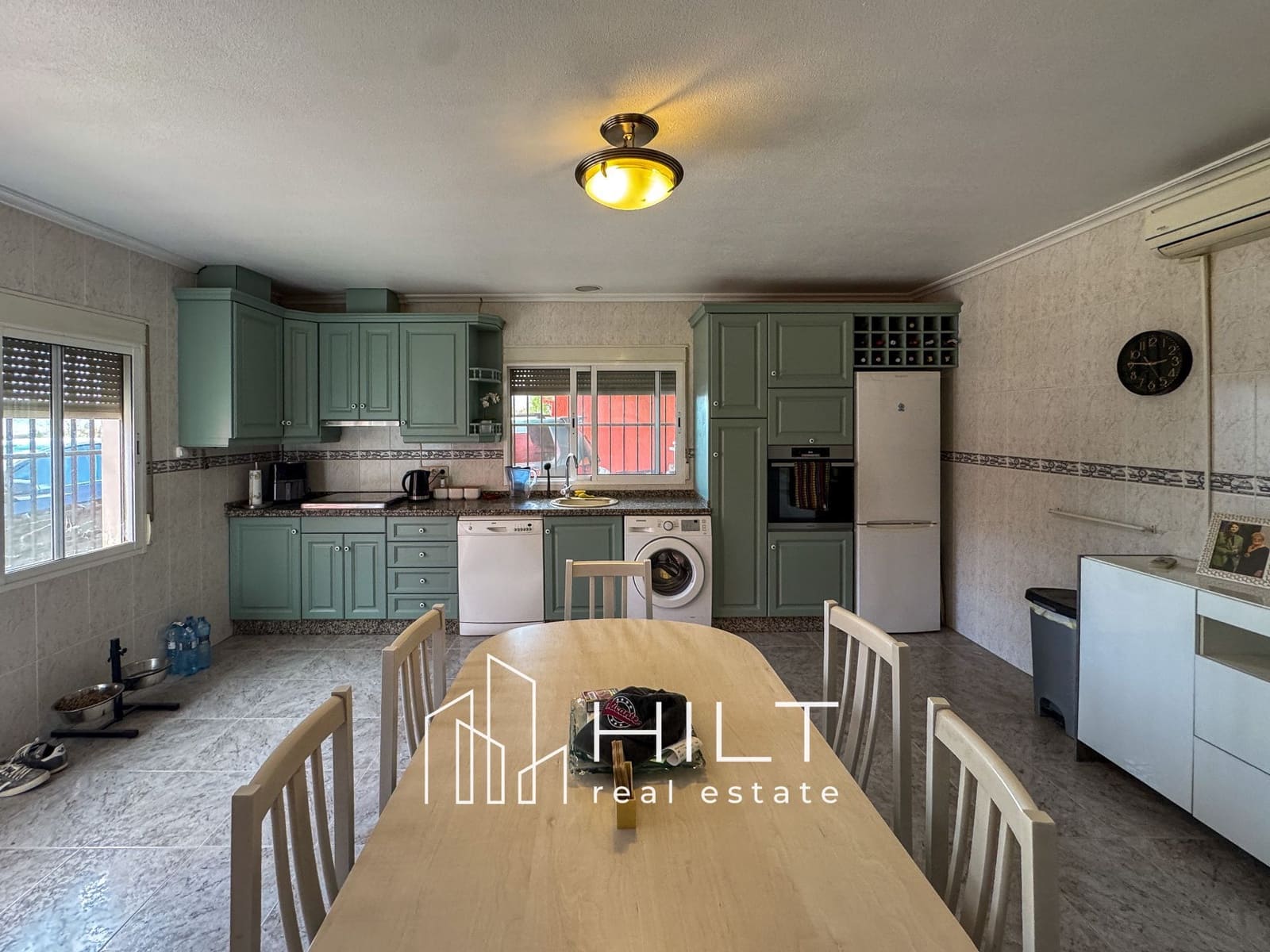 5 slaapkamer Villa te koop in Pinoso met zwembad garage - € 264.999 (Ref: 9921710)