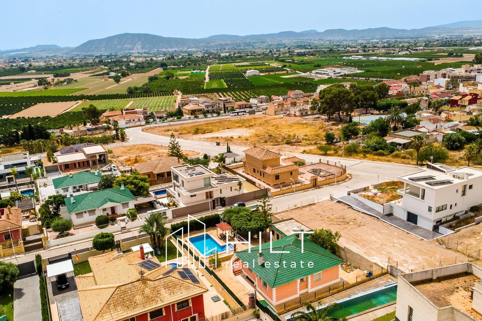 3 slaapkamer Villa te koop in Orihuela met zwembad garage - € 294.999 (Ref: 9928752)