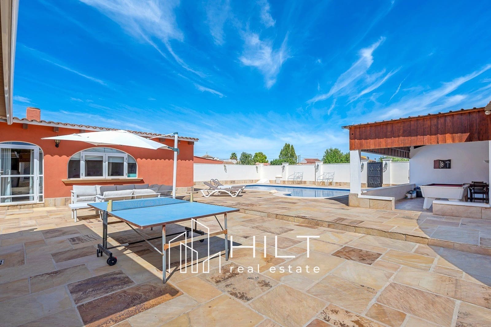 6 soveværelse Villa til salg i Ciudad Quesada med swimmingpool garage - € 594.999 (Ref: 9928755)