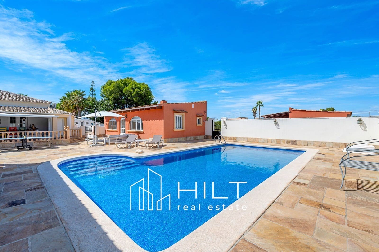 6 soveværelse Villa til salg i Ciudad Quesada med swimmingpool garage - € 594.999 (Ref: 9928755)