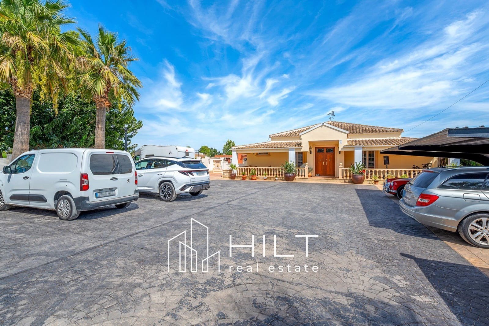 6 soveværelse Villa til salg i Ciudad Quesada med swimmingpool garage - € 594.999 (Ref: 9928755)