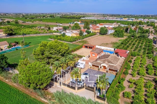 6 soveværelse Villa til salg i Ciudad Quesada, Rojales med swimmingpool garage - € 594.999 (Ref: 9928755)