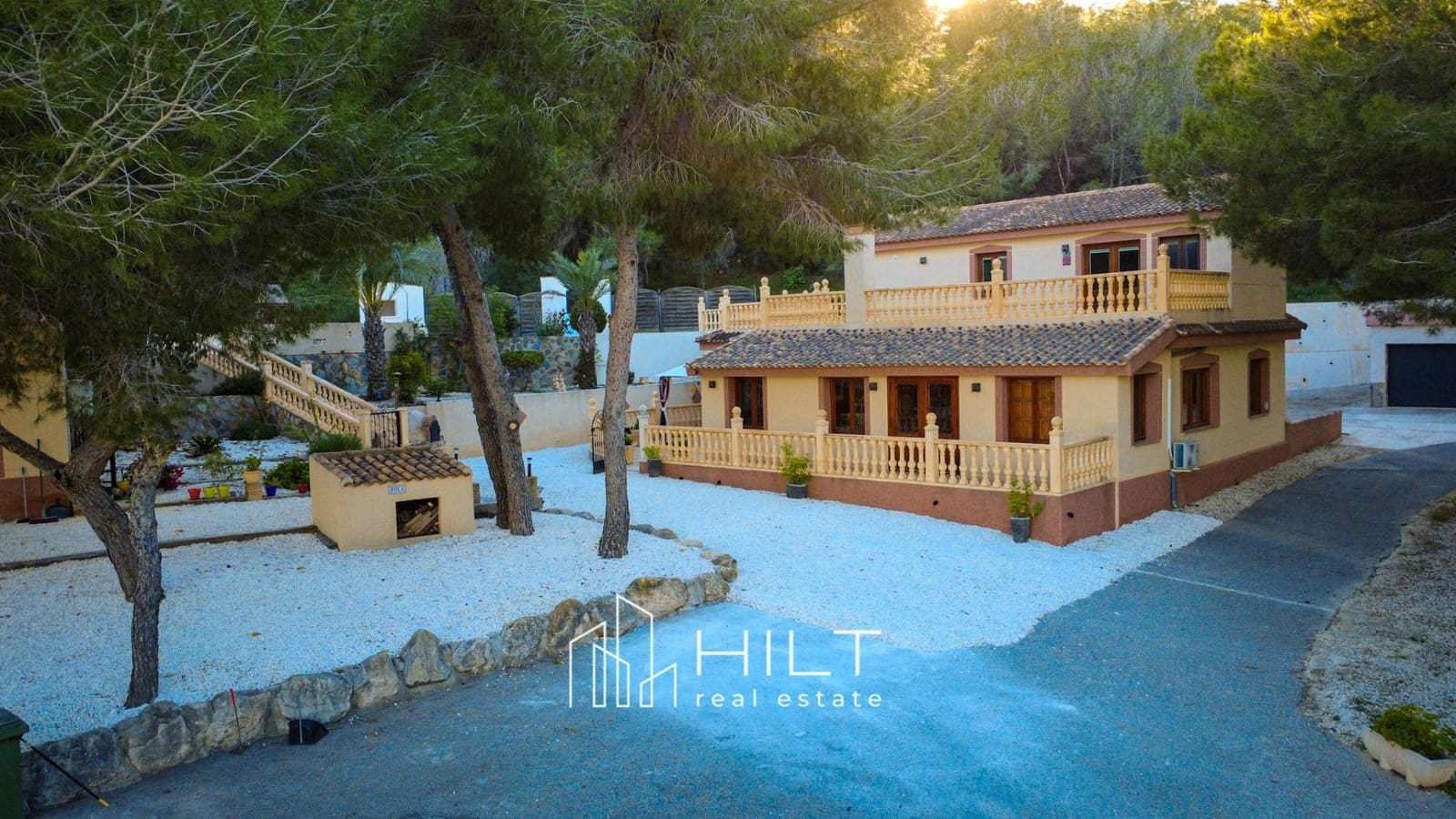 4 soverom Villa til salgs i Orihuela med svømmebasseng garasje - € 543 999 (Ref: 9928757)