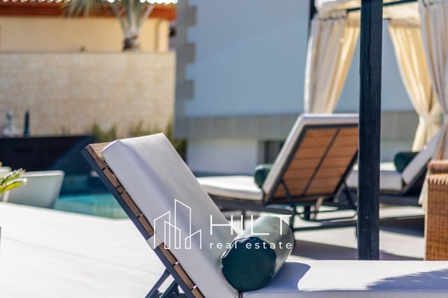 3 camera da letto Villa in vendita in Orihuela con piscina garage - 1.199.999 € (Rif: 9932834)