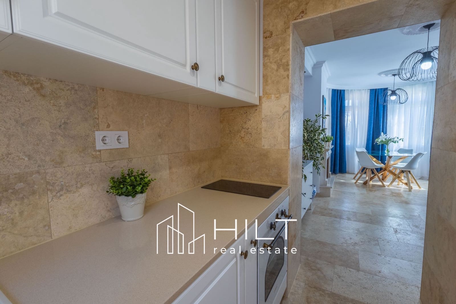 3 soverom Villa til salgs i Orihuela Costa med svømmebasseng garasje - € 249 999 (Ref: 9956808)
