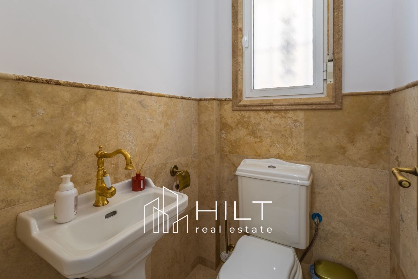 3 soverom Villa til salgs i Orihuela Costa med svømmebasseng garasje - € 249 999 (Ref: 9956808)