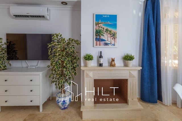 3 soverom Villa til salgs i Orihuela Costa, Orihuela med svømmebasseng garasje - € 249 999 (Ref: 9956808)