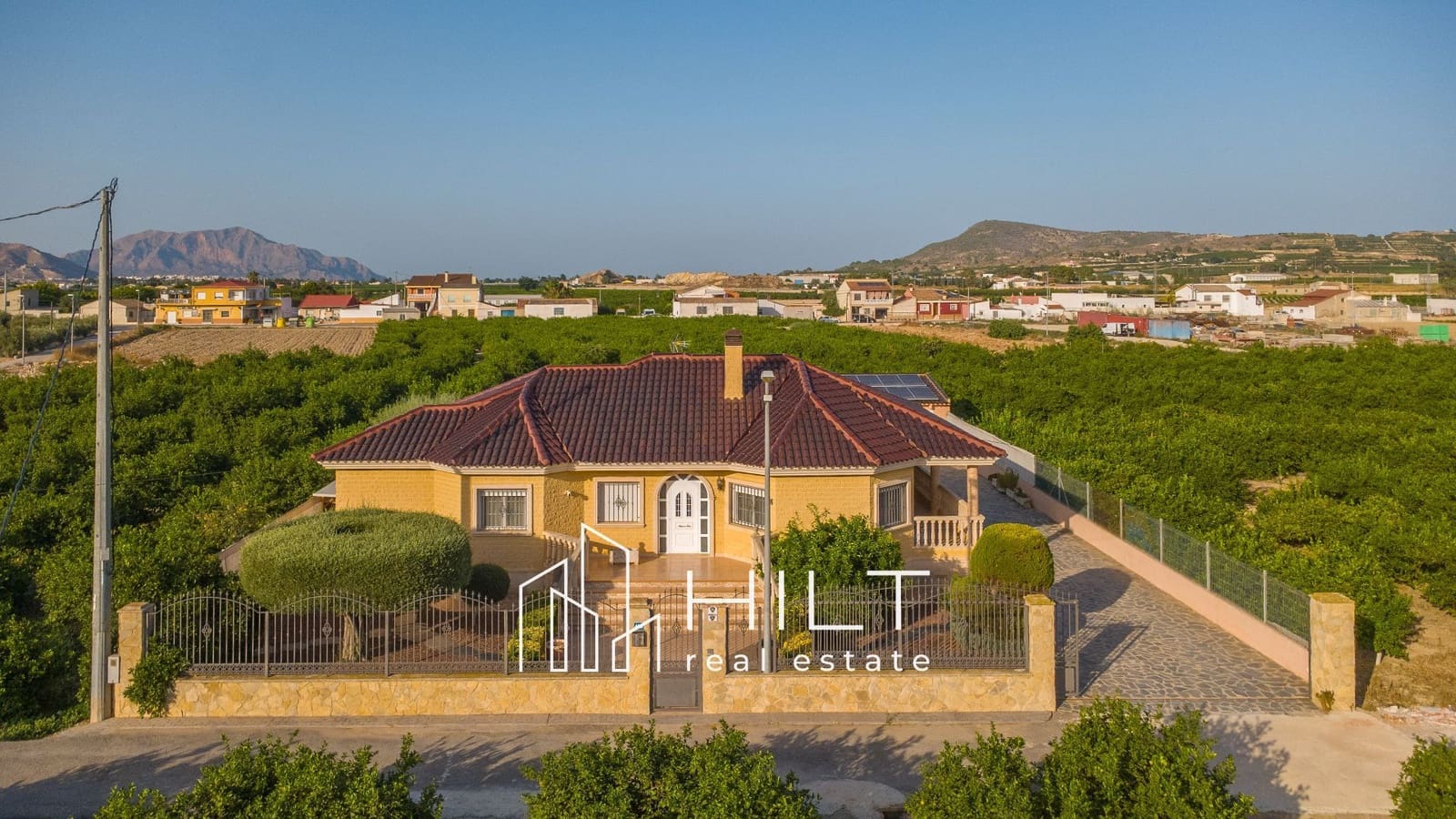 4 bedroom Villa for sale in Orihuela with pool garage - € 419,998 (Ref: 9995445)