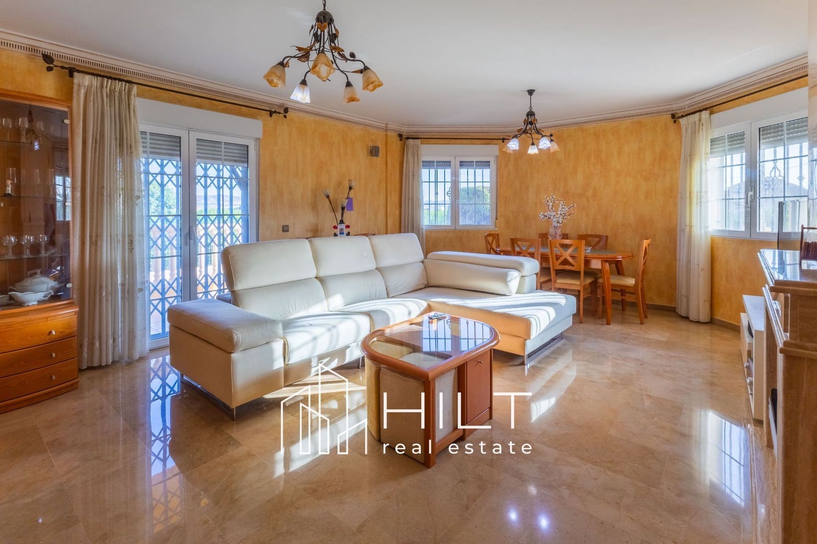 4 bedroom Villa for sale in Orihuela with pool garage - € 419,998 (Ref: 9995445)