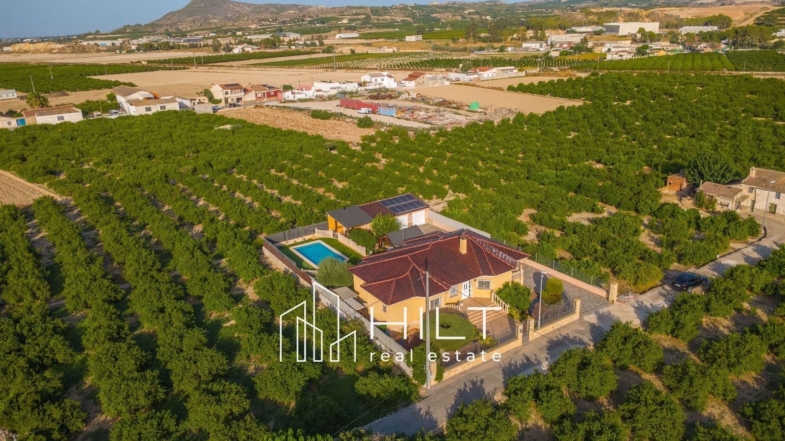4 bedroom Villa for sale in Orihuela with pool garage - € 419,998 (Ref: 9995445)