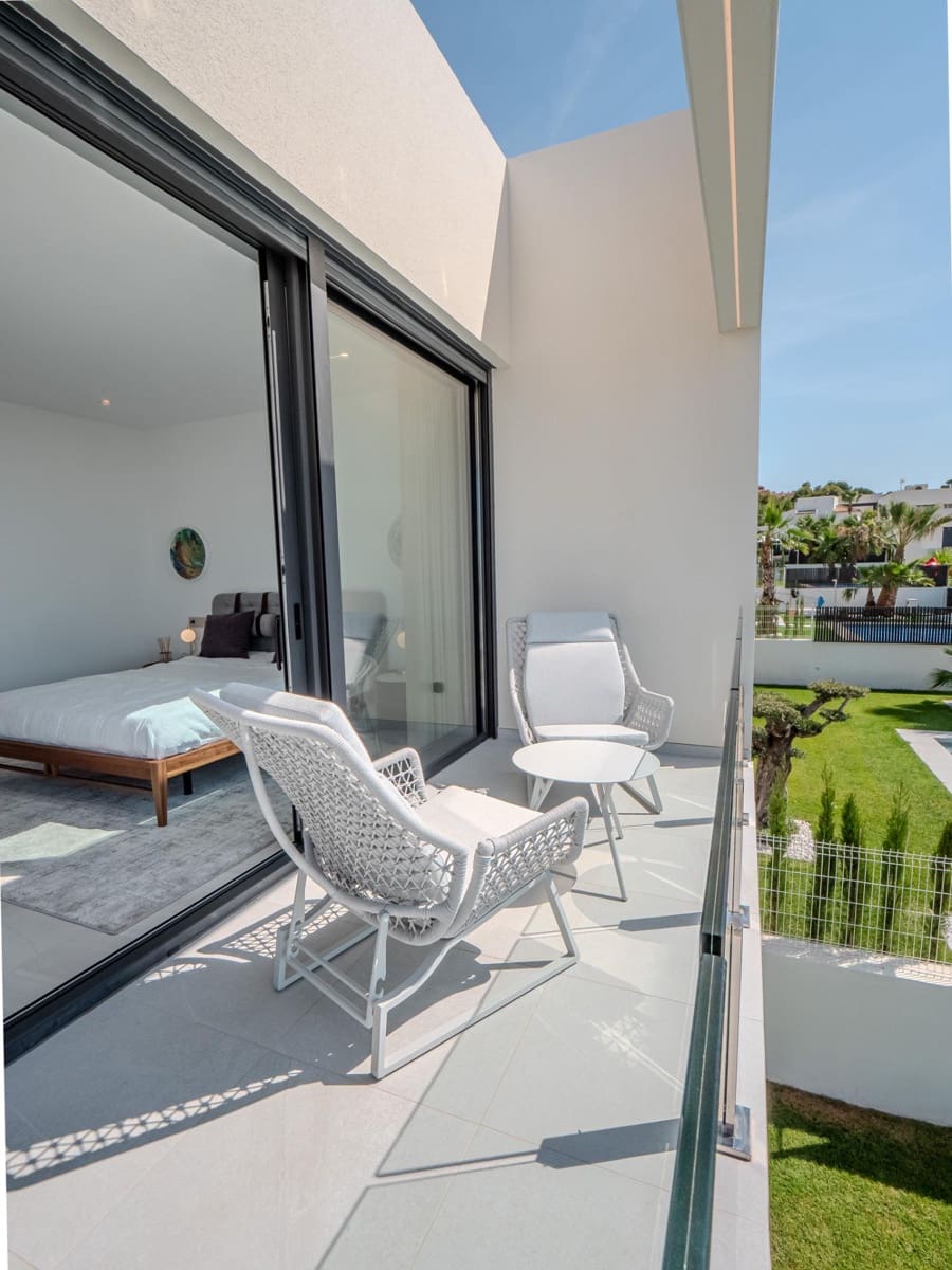 Chalet de 3 habitaciones en Finestrat en venta con piscina garaje - 1.195.000 € (Ref: 10173979)