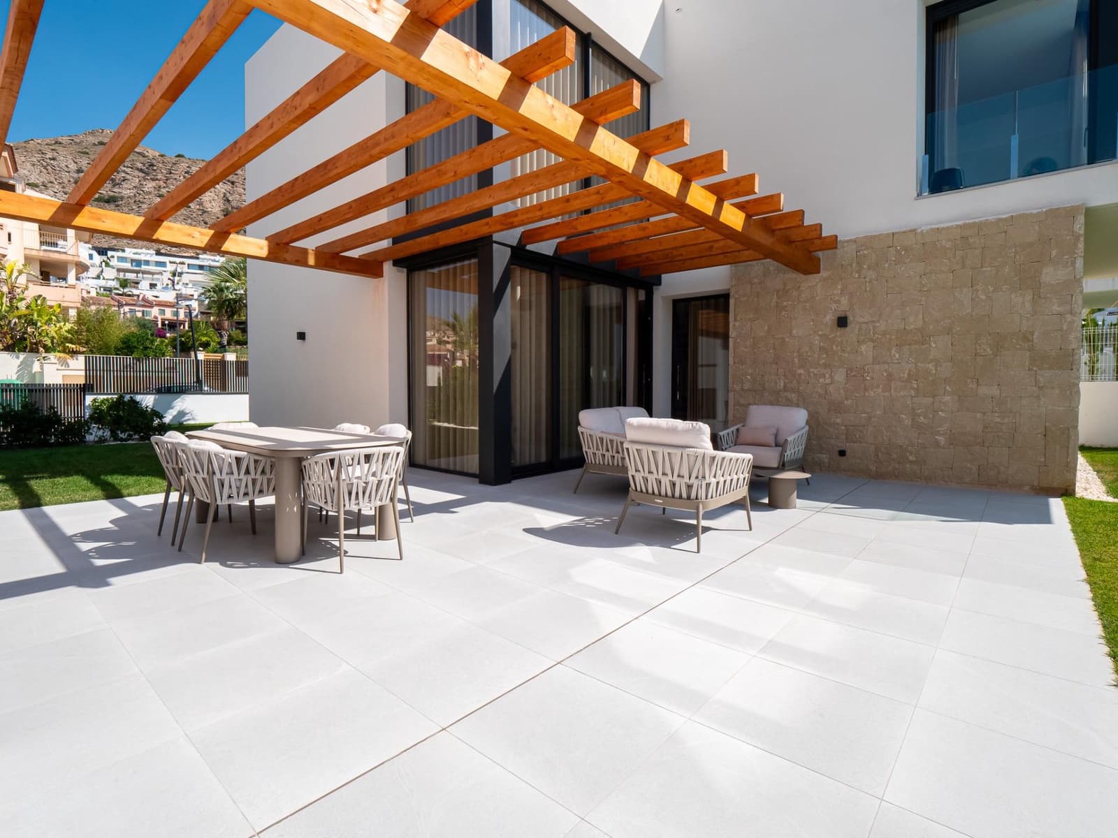 Chalet de 3 habitaciones en Finestrat en venta con piscina garaje - 1.195.000 € (Ref: 10173979)