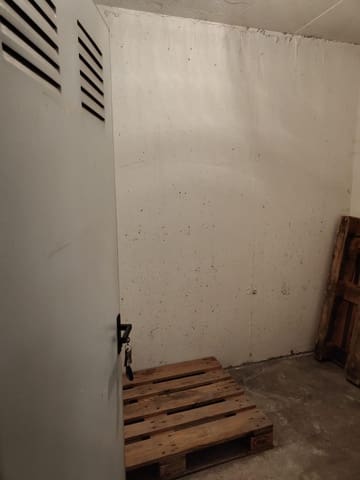 Garage for sale in Torrevieja - € 10,000 (Ref: 9069217)