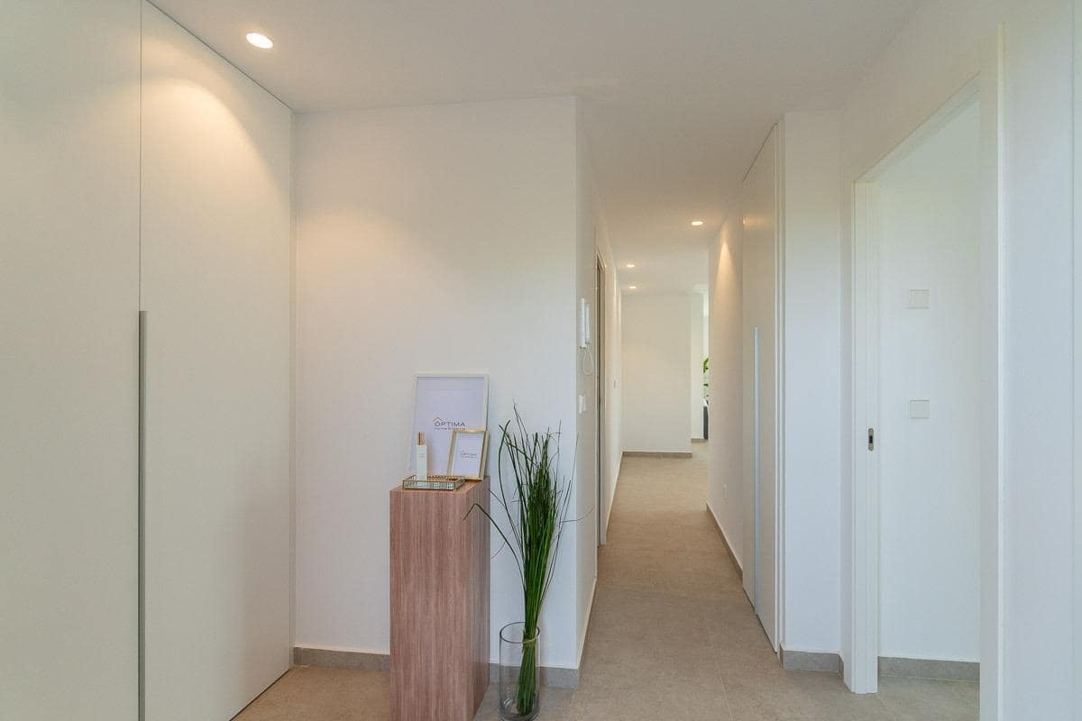 3 slaapkamer Flat te koop in Playa Flamenca met zwembad garage - € 380.000 (Ref: 9165726)