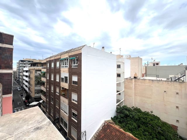 3 makuuhuone Kattohuoneisto myytävänä paikassa Torrevieja - 194 000 € (Ref: 9169493)