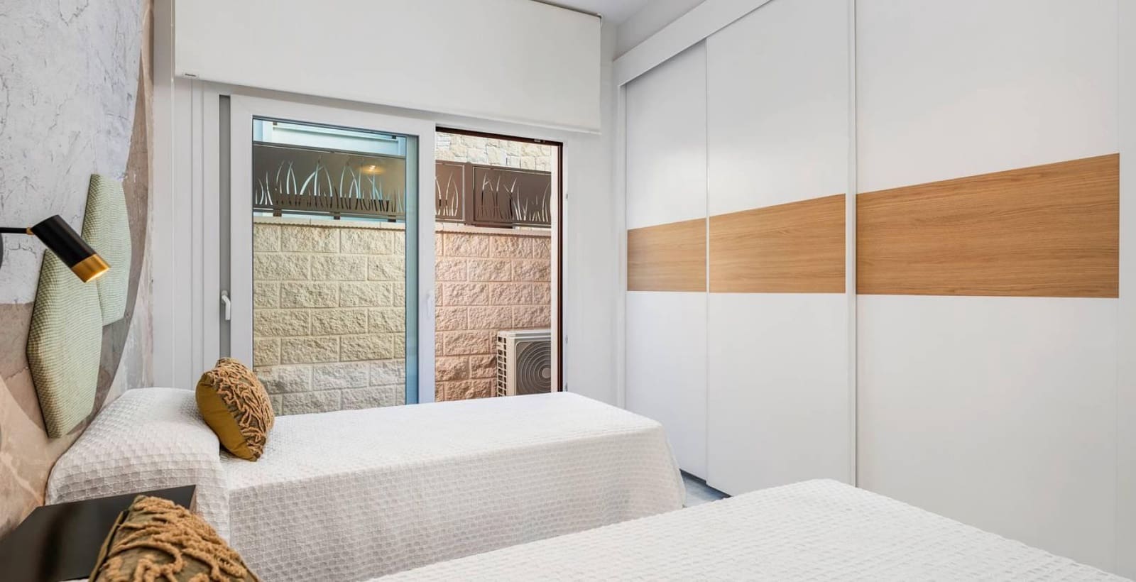 3 soverom Villa til salgs i Los Montesinos med garasje - € 465 000 (Ref: 9195485)