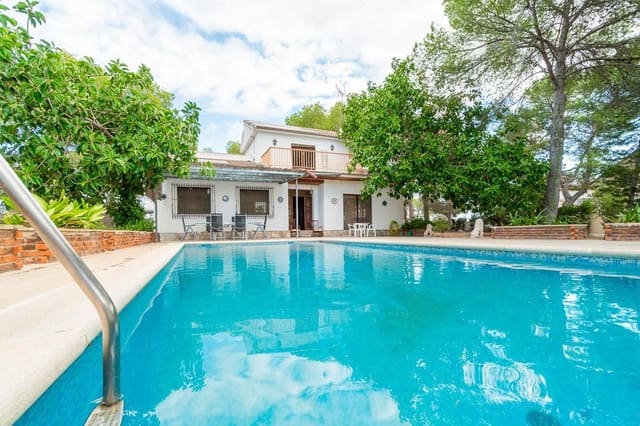 4 quarto Moradia para venda em Pinar de Campoverde, Pilar de la Horadada com piscina garagem - 450 000 € (Ref: 9285195)