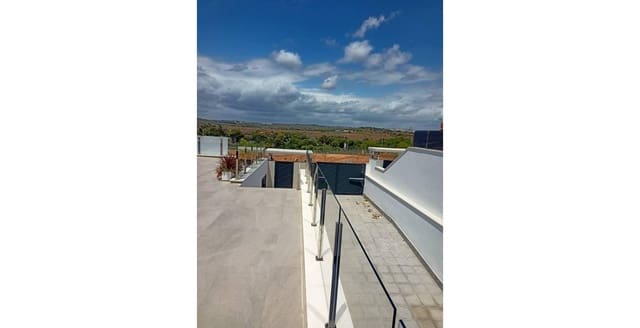 2 quarto Bungalow para venda em San Miguel de Salinas com garagem - 375 000 € (Ref: 9382814)