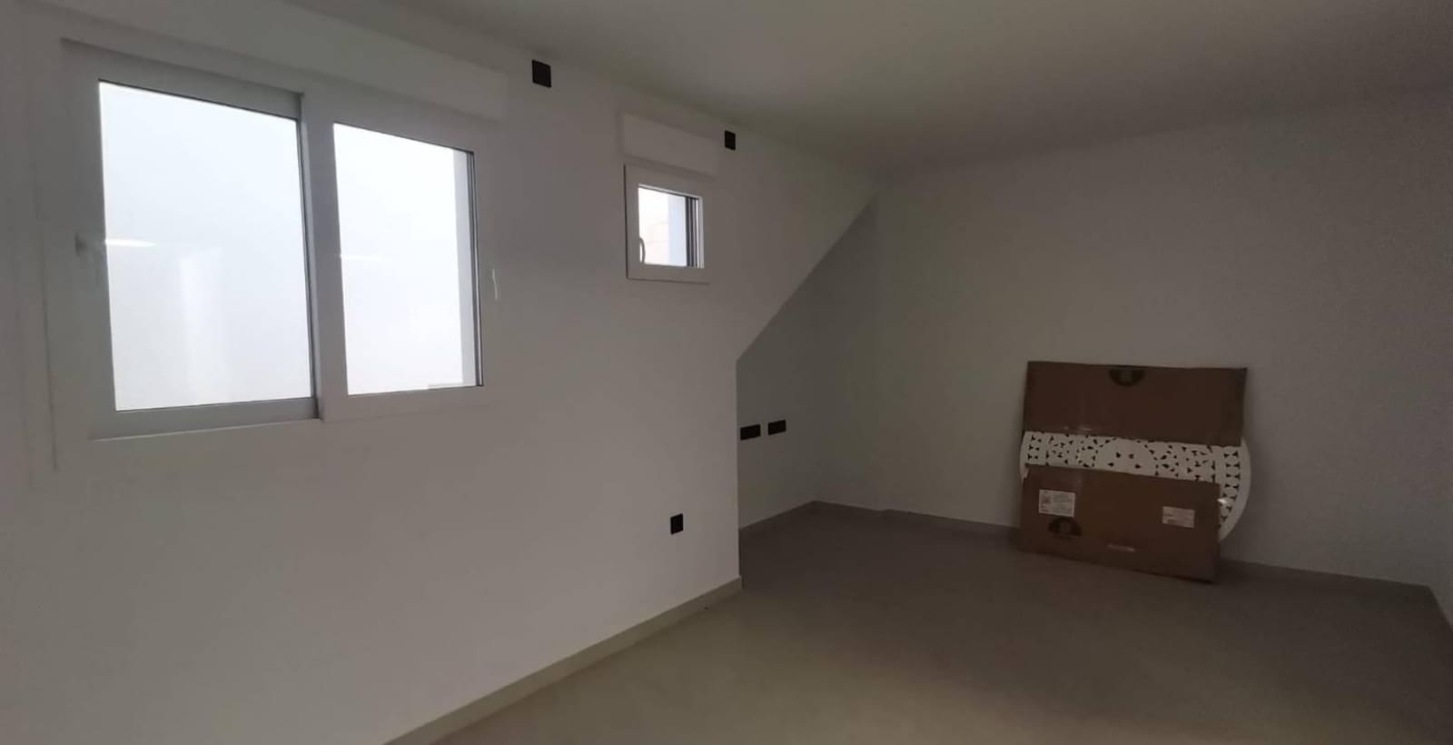 3 bedroom Villa for sale in Los Montesinos with garage - € 780,000 (Ref: 9398465)