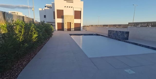 3 sovrum Villa till salu i Los Montesinos med garage - 780 000 € (Ref: 9398465)