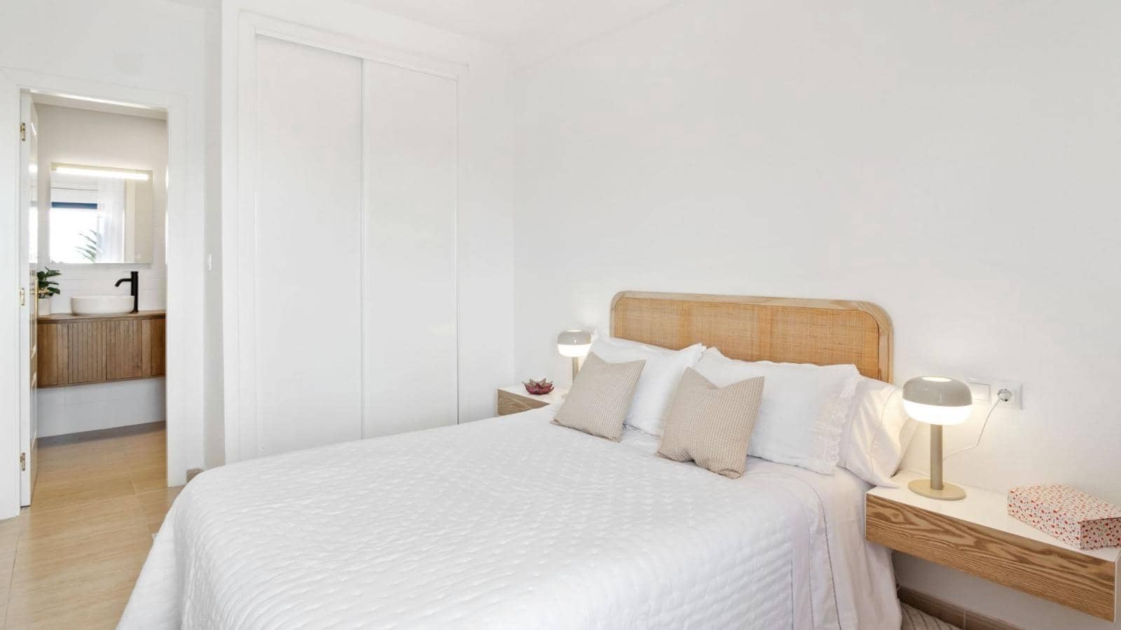 3 bedroom Apartment for sale in Campoamor with garage - € 220,000 (Ref: 9422410)