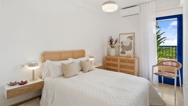 3 makuuhuone Huoneisto myytävänä paikassa Campoamor, Orihuela mukana 
autotalli - 220 000 € (Ref: 9422410)