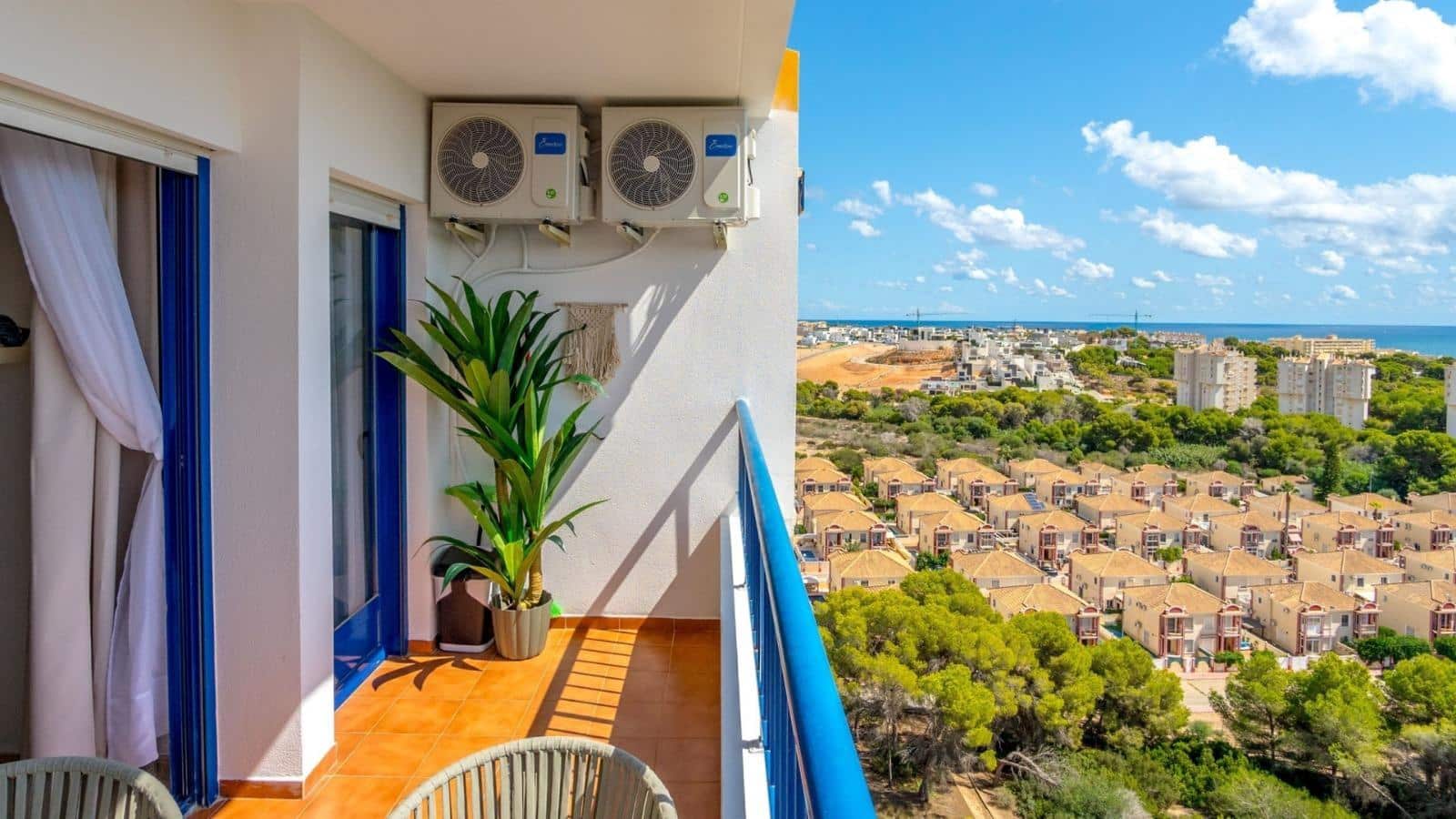 3 bedroom Apartment for sale in Campoamor with garage - € 220,000 (Ref: 9422410)