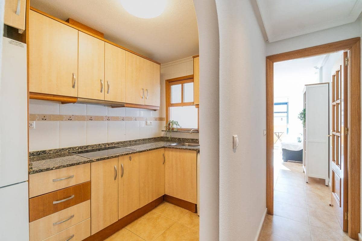 3 sypialnia Apartament na sprzedaż w Torrevieja - 195 000 € (Ref: 9437787)