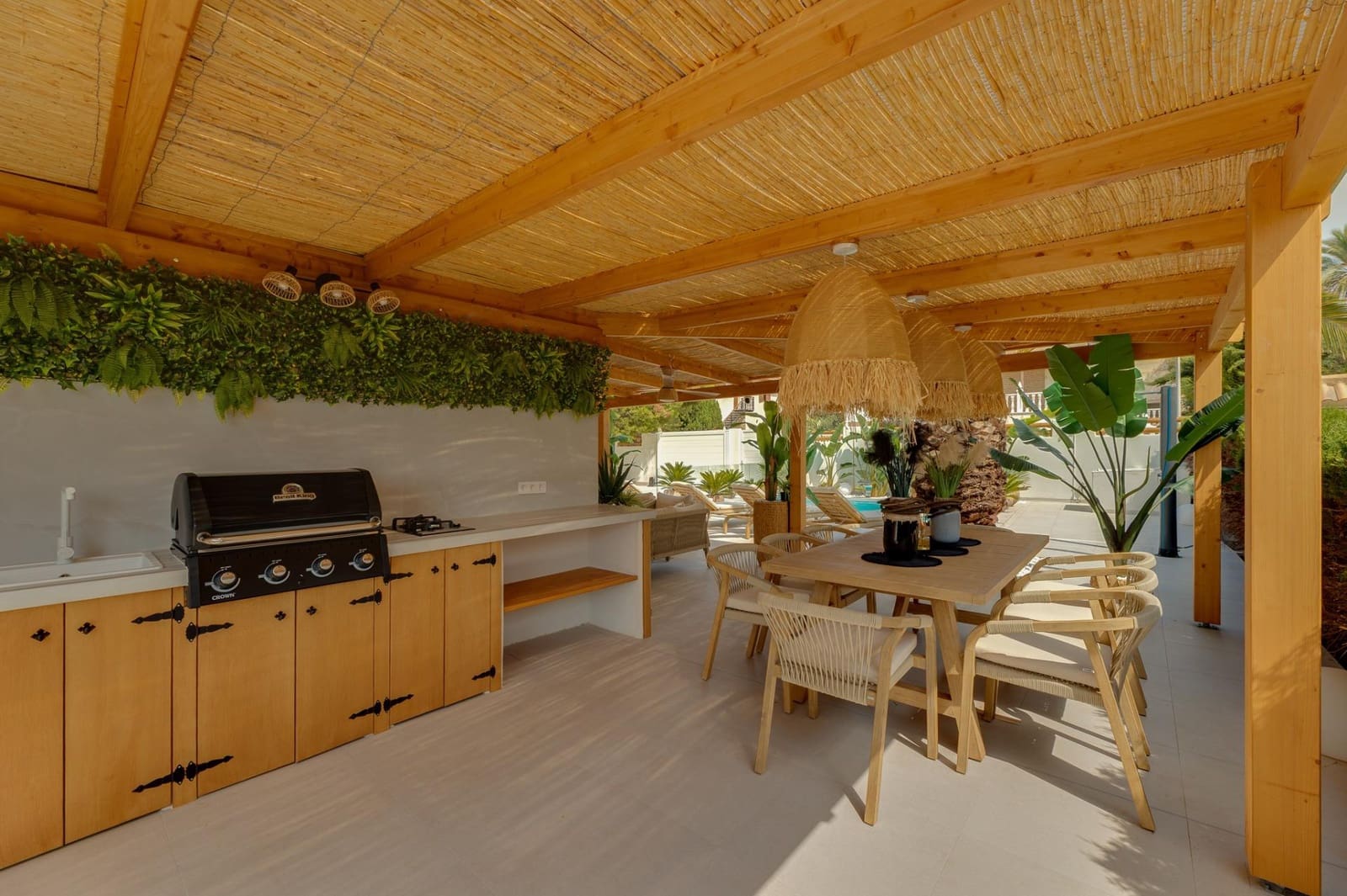 3 makuuhuone Huvila myytävänä paikassa La Zenia mukana 
autotalli - 1 350 000 € (Ref: 9502342)