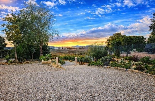 4 sypialnia Willa na sprzedaż w Torremendo, Orihuela z garażem - 1 100 000 € (Ref: 9568621)