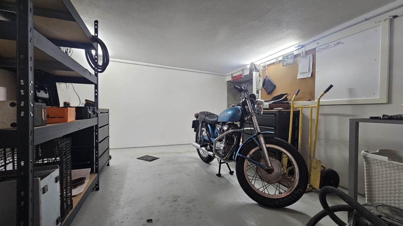 4 bedroom Villa for sale in Torremendo with garage - € 1,100,000 (Ref: 9568621)