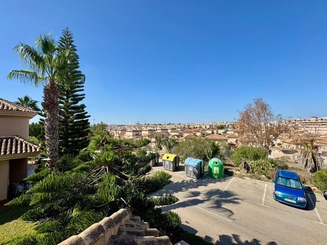 3 bedroom Villa for sale in Orihuela with garage - € 295,000 (Ref: 9596109)