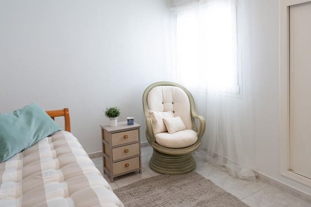 3 quarto Moradia para venda em Playa Flamenca, Orihuela com piscina garagem - 585 000 € (Ref: 9690583)