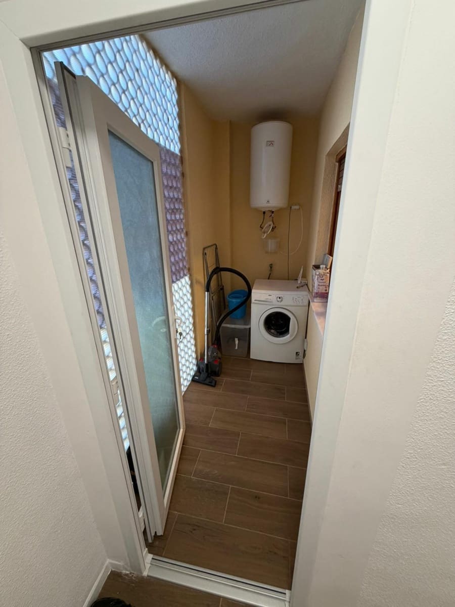 2 bedroom Apartment for sale in Punta Prima with garage - € 179,000 (Ref: 9846210)