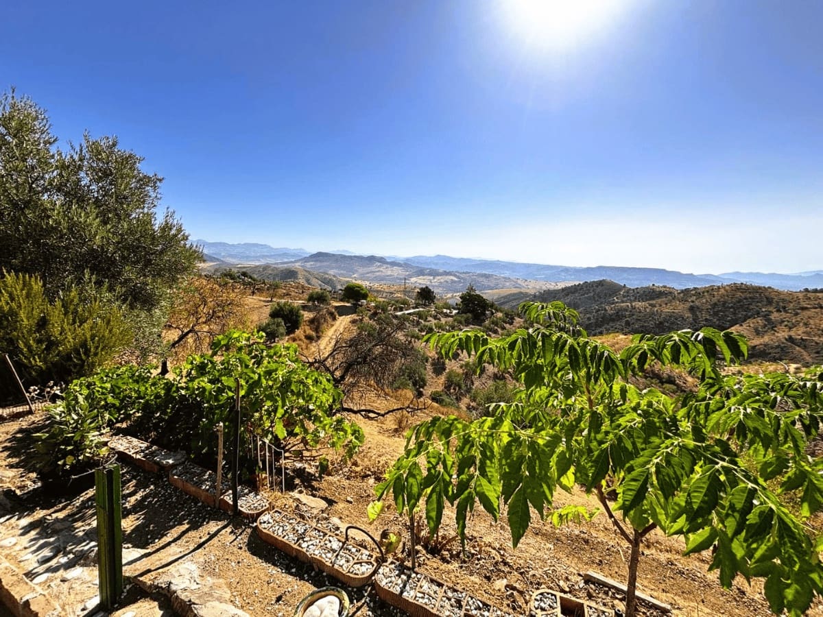 2 quarto Quinta/Casa Rural para venda em Casarabonela com garagem - 157 000 € (Ref: 10023342)