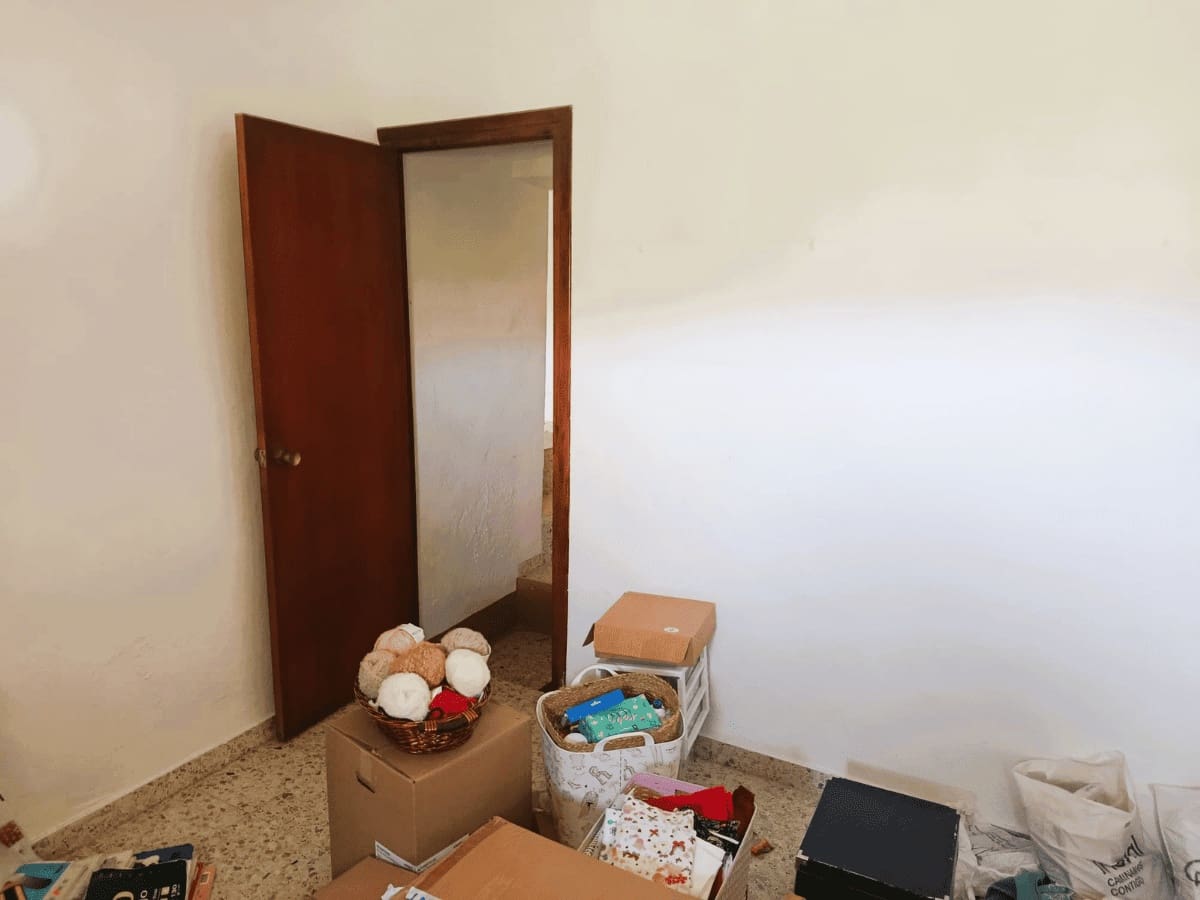 4 bedroom Townhouse for sale in Riofrio with garage - € 110,000 (Ref: 10054460)