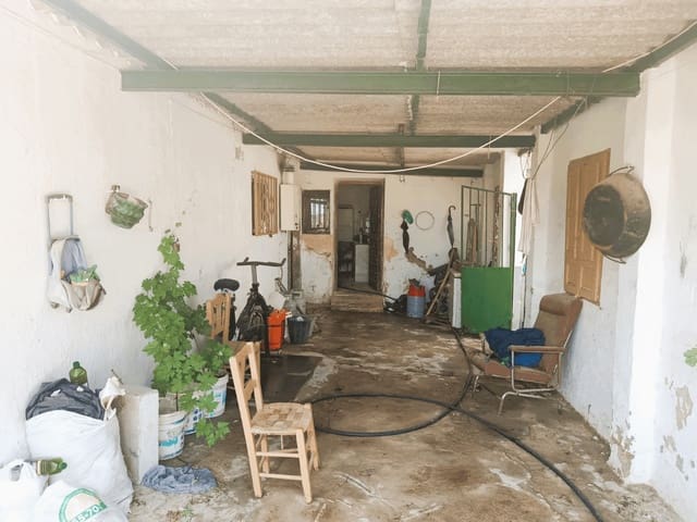 4 sypialnia Dom na sprzedaż w Riofrío, Loja z garażem - 110 000 € (Ref: 10054460)