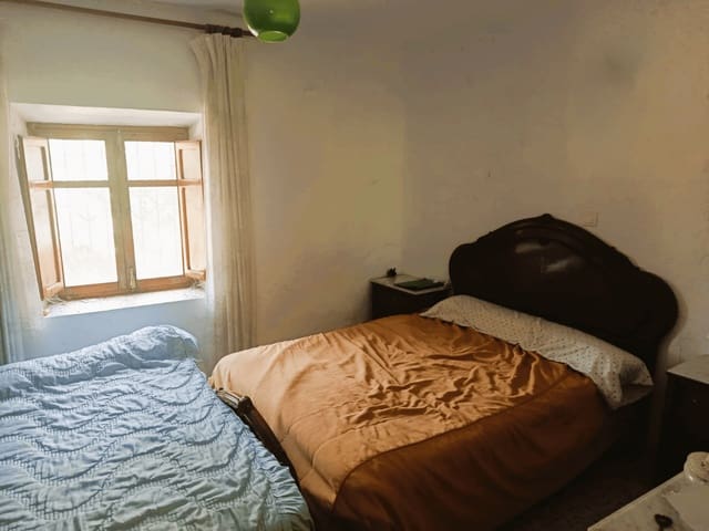 4 sypialnia Dom na sprzedaż w Riofrío, Loja z garażem - 110 000 € (Ref: 10054460)
