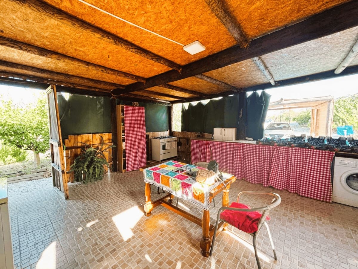 2 soveværelse Finca/Landehus til salg i Casarabonela med swimmingpool garage - € 125.000 (Ref: 10057616)