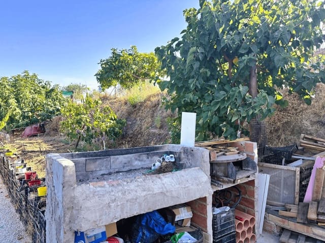 2 soveværelse Finca/Landehus til salg i Casarabonela med swimmingpool garage - € 125.000 (Ref: 10057616)