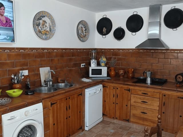 2 bedroom Finca/Country House for sale in Casarabonela - € 770,000 (Ref: 10057709)