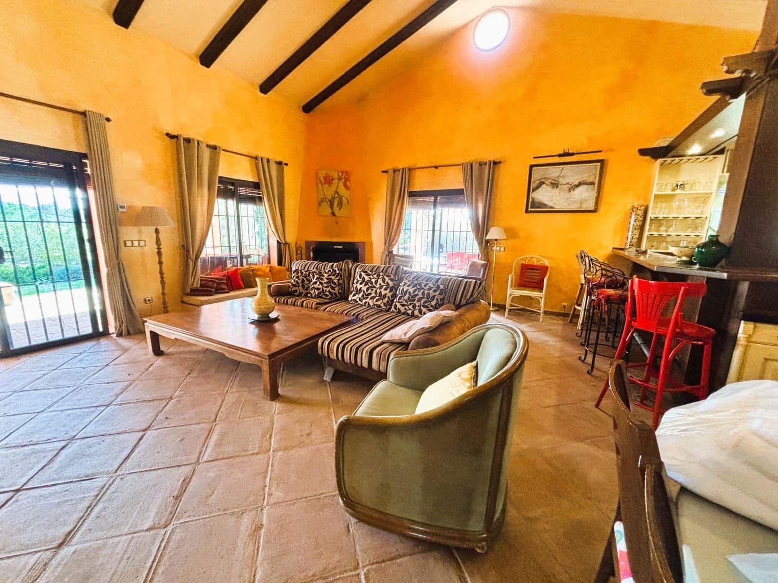 8 bedroom Villa for sale in Archidona with pool - € 637,000 (Ref: 10065643)