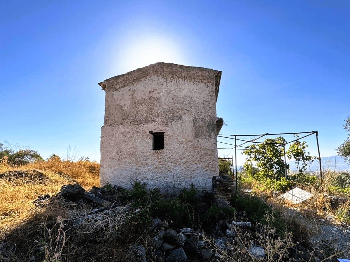 Finca/Country House for sale in Casarabonela - € 105,000 (Ref: 10074672)