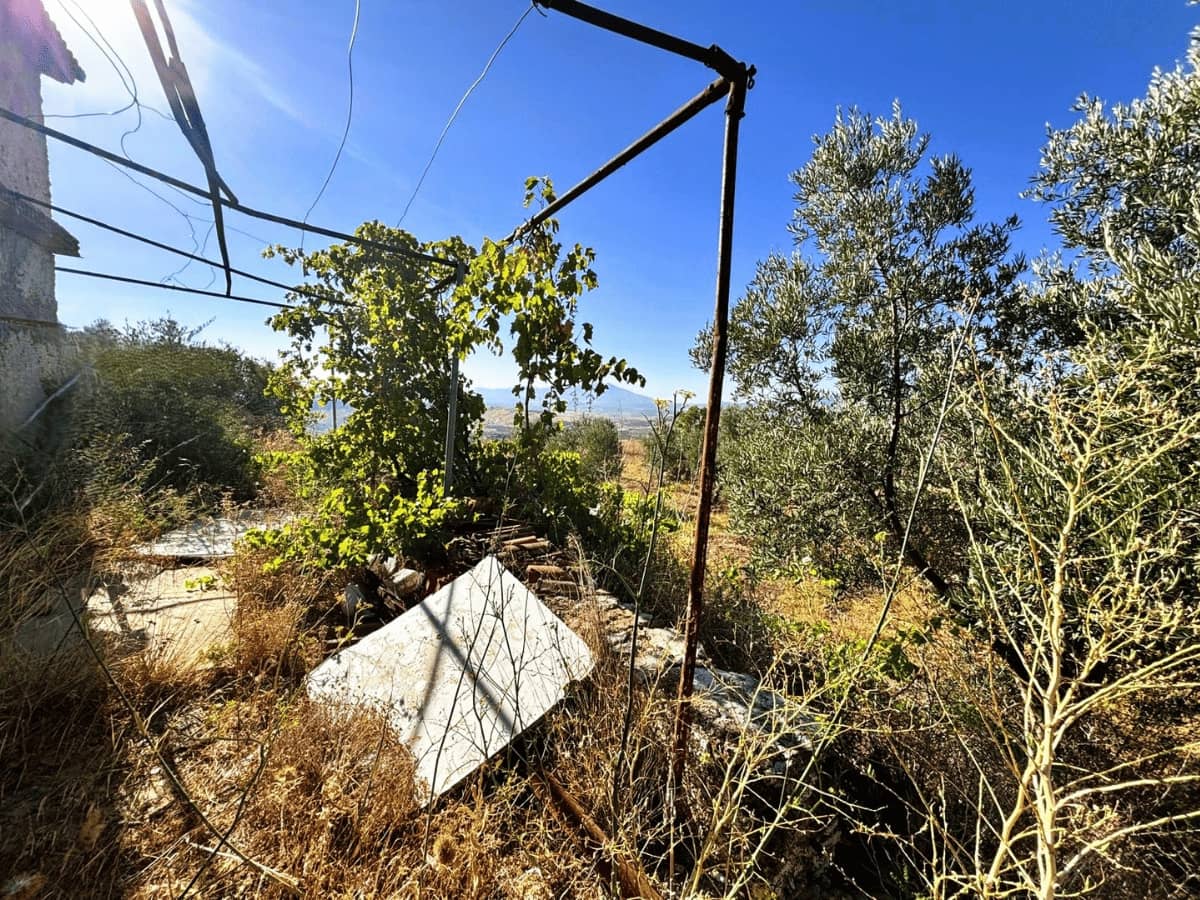 Finca/Country House for sale in Casarabonela - € 105,000 (Ref: 10074672)