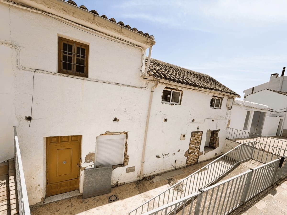 3 soveværelse Byhus til salg i Villanueva de Tapia - € 131.000 (Ref: 10138769)