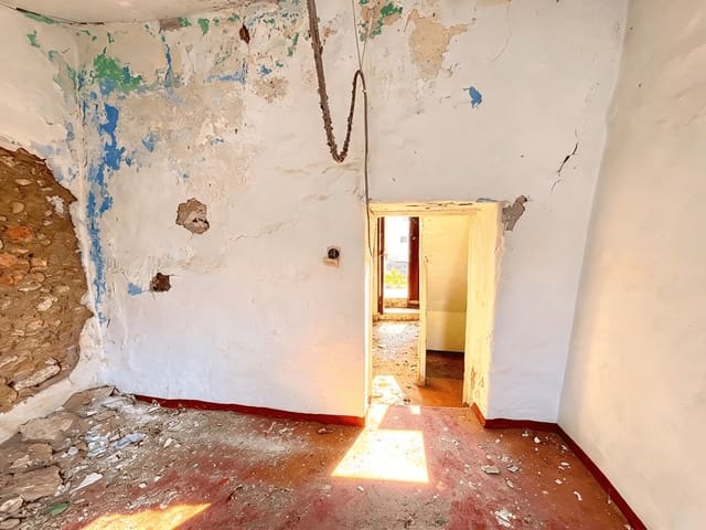 1 slaapkamer Huis te koop in Casarabonela - € 44.000 (Ref: 10154272)