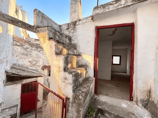 Casa em Banda para venda em Casarabonela - 40 000 € (Ref: 10163791)