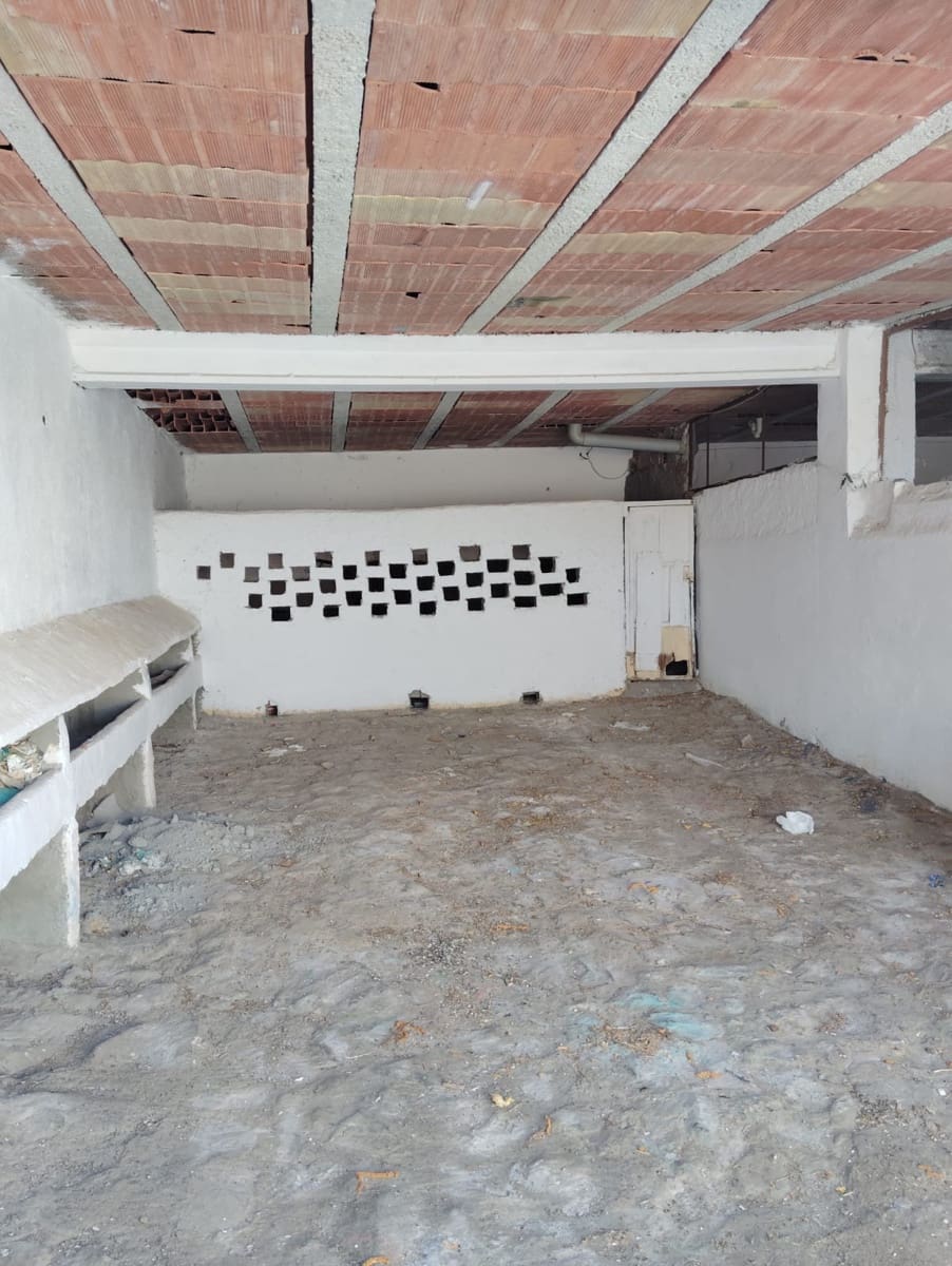 4 soveværelse Villa til salg i Casarabonela med garage - € 239.000 (Ref: 8544190)