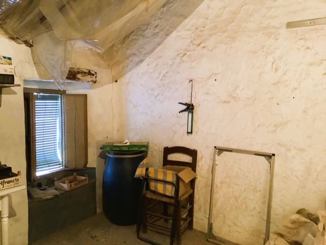 3 sovrum Hus till salu i Yunquera - 49 000 € (Ref: 8754970)