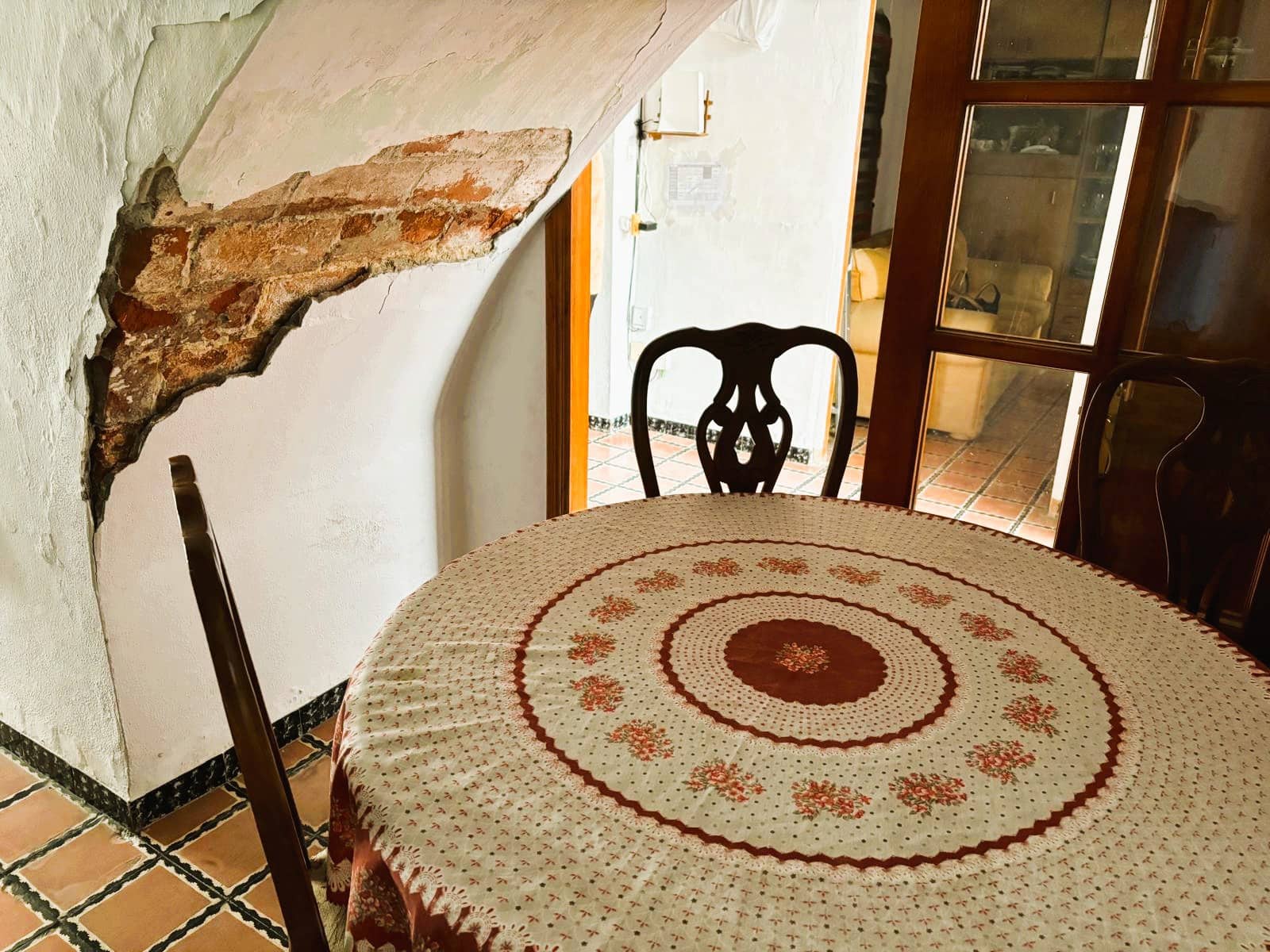 5 soveværelse Byhus til salg i Yunquera - € 150.000 (Ref: 8779854)